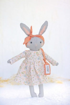 doudou à coudre - lapin - bunny - couture à la main ou machine - tissu imprimé